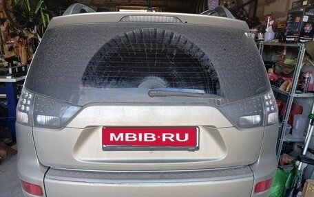 Mitsubishi Outlander III рестайлинг 3, 2008 год, 1 210 000 рублей, 1 фотография