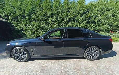 BMW 7 серия, 2020 год, 7 500 000 рублей, 16 фотография