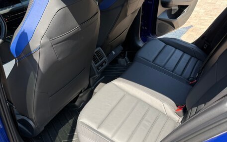 Volkswagen Golf R, 2021 год, 4 800 000 рублей, 5 фотография
