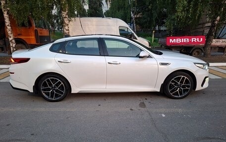 KIA Optima IV, 2019 год, 1 800 000 рублей, 3 фотография