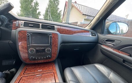 Chevrolet Tahoe III, 2008 год, 1 890 000 рублей, 21 фотография