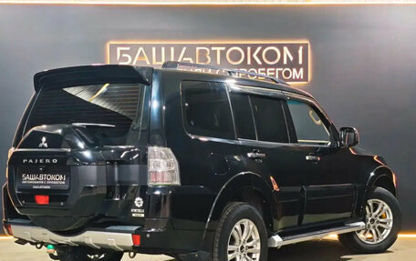 Mitsubishi Pajero IV, 2017 год, 2 600 000 рублей, 4 фотография