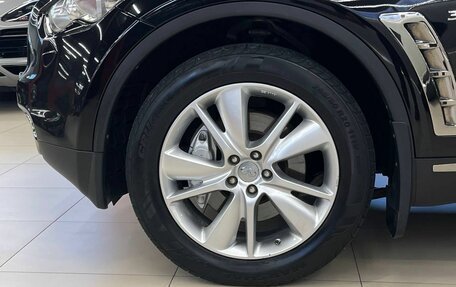 Infiniti QX70, 2014 год, 2 530 000 рублей, 8 фотография
