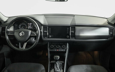 Skoda Kodiaq I, 2018 год, 2 099 000 рублей, 11 фотография