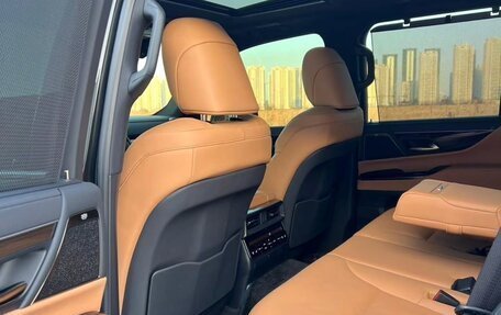 Lexus LX, 2025 год, 16 900 008 рублей, 14 фотография
