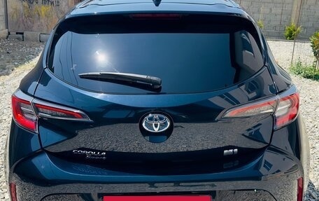 Toyota Corolla, 2018 год, 1 650 000 рублей, 2 фотография