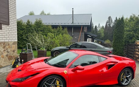 Ferrari F8, 2021 год, 24 500 000 рублей, 6 фотография