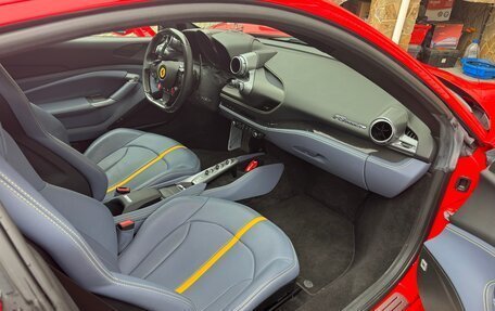Ferrari F8, 2021 год, 24 500 000 рублей, 9 фотография