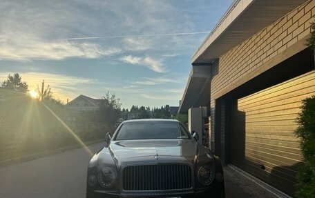 Bentley Mulsanne II, 2017 год, 22 000 000 рублей, 2 фотография