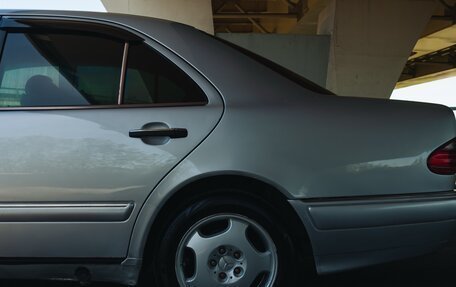Mercedes-Benz E-Класс, 1996 год, 320 000 рублей, 11 фотография