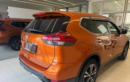 Nissan X-Trail, 2018 год, 2 390 000 рублей, 4 фотография