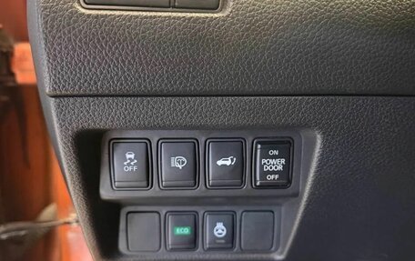 Nissan X-Trail, 2018 год, 2 390 000 рублей, 21 фотография