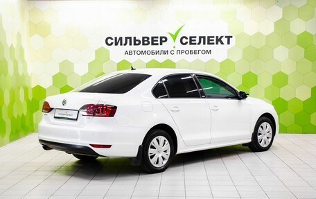 Volkswagen Jetta VI, 2014 год, 999 000 рублей, 2 фотография