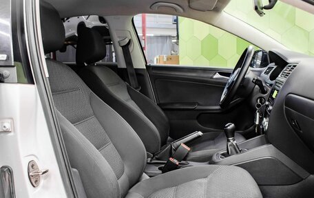 Volkswagen Jetta VI, 2014 год, 999 000 рублей, 11 фотография