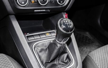 Volkswagen Jetta VI, 2014 год, 999 000 рублей, 19 фотография