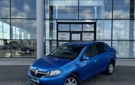 Renault Logan II, 2017 год, 800 000 рублей, 1 фотография