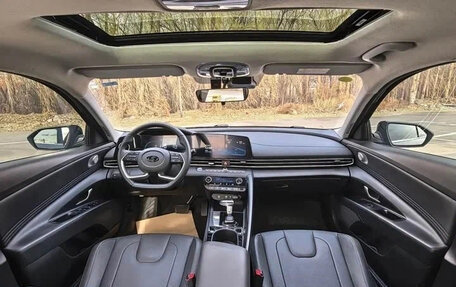 Hyundai Elantra, 2023 год, 1 350 007 рублей, 10 фотография