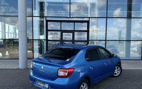 Renault Logan II, 2017 год, 800 000 рублей, 5 фотография