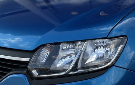 Renault Logan II, 2017 год, 800 000 рублей, 9 фотография