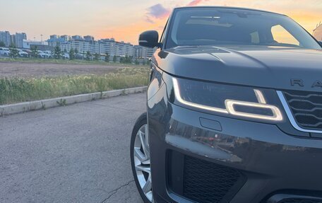 Land Rover Range Rover Sport II, 2018 год, 5 300 000 рублей, 2 фотография