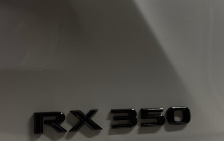 Lexus RX IV рестайлинг, 2017 год, 4 600 000 рублей, 6 фотография