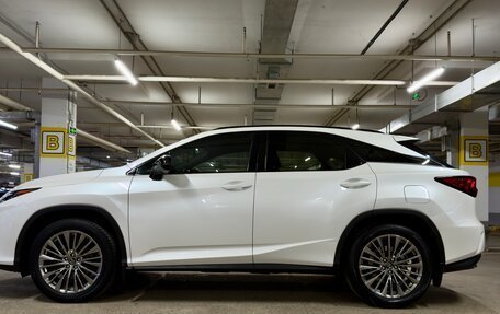 Lexus RX IV рестайлинг, 2017 год, 4 600 000 рублей, 26 фотография