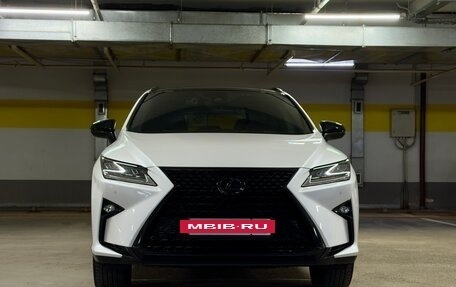 Lexus RX IV рестайлинг, 2017 год, 4 600 000 рублей, 28 фотография
