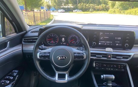 KIA K5, 2020 год, 2 750 000 рублей, 21 фотография
