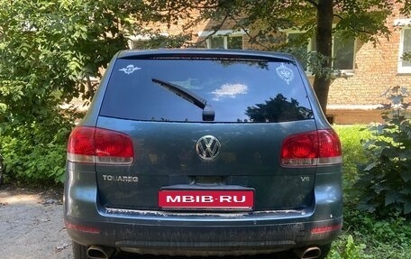 Volkswagen Touareg III, 2003 год, 500 000 рублей, 4 фотография