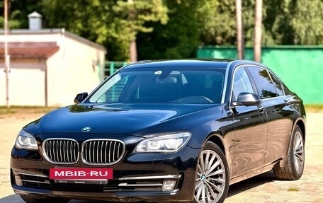 BMW 7 серия, 2012 год, 1 450 000 рублей, 2 фотография