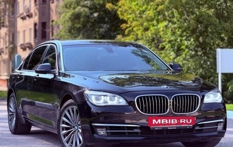BMW 7 серия, 2012 год, 1 450 000 рублей, 9 фотография