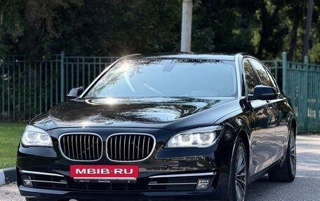 BMW 7 серия, 2012 год, 1 450 000 рублей, 11 фотография