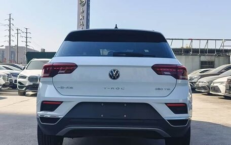 Volkswagen T-Roc I, 2022 год, 1 600 777 рублей, 9 фотография