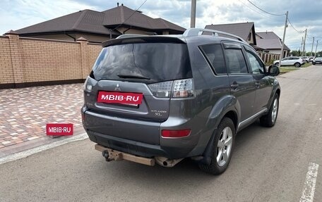 Mitsubishi Outlander III рестайлинг 3, 2008 год, 700 000 рублей, 6 фотография