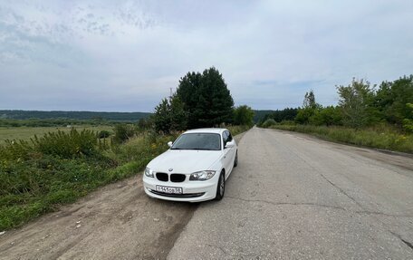 BMW 1 серия, 2010 год, 750 000 рублей, 7 фотография