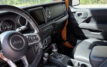 Jeep Wrangler, 2021 год, 4 200 000 рублей, 23 фотография