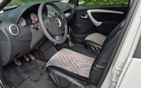 Renault Sandero II рестайлинг, 2014 год, 630 000 рублей, 6 фотография