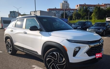 Chevrolet TrailBlazer, 2024 год, 1 980 000 рублей, 1 фотография