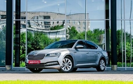 Skoda Superb III рестайлинг, 2020 год, 2 900 000 рублей, 1 фотография