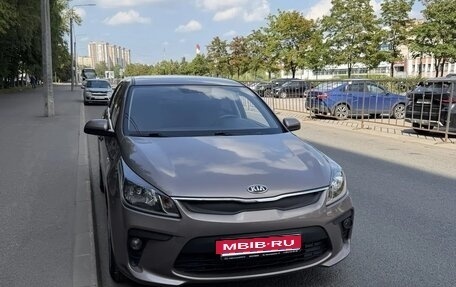 KIA Rio IV, 2018 год, 1 400 000 рублей, 1 фотография