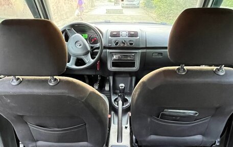 Skoda Fabia II, 2013 год, 750 000 рублей, 8 фотография