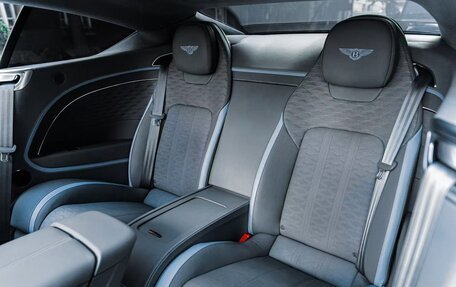 Bentley Continental GT, 2025 год, 38 000 000 рублей, 13 фотография