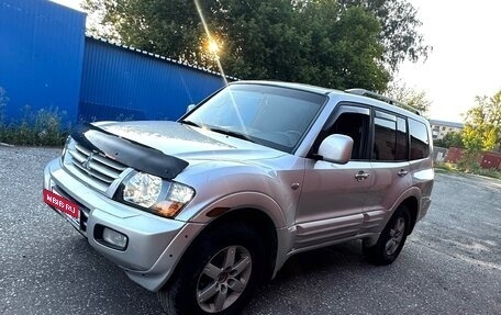 Mitsubishi Pajero III рестайлинг, 2002 год, 690 000 рублей, 4 фотография