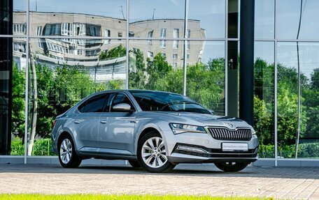 Skoda Superb III рестайлинг, 2020 год, 2 900 000 рублей, 5 фотография