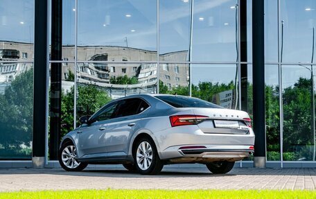 Skoda Superb III рестайлинг, 2020 год, 2 900 000 рублей, 6 фотография