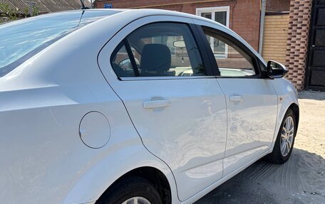 Chevrolet Aveo III, 2014 год, 690 000 рублей, 2 фотография