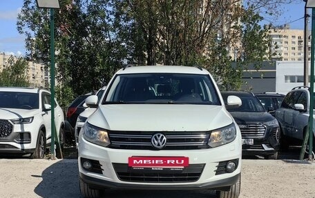 Volkswagen Tiguan I, 2016 год, 909 000 рублей, 2 фотография