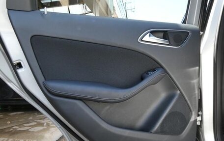 Mercedes-Benz B-Класс, 2016 год, 950 000 рублей, 21 фотография