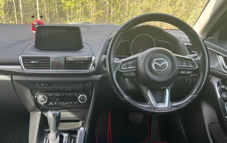 Mazda Axela, 2017 год, 1 370 000 рублей, 4 фотография