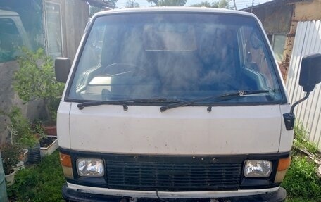 Toyota HiAce H50 H60 H70, 1988 год, 280 000 рублей, 10 фотография
